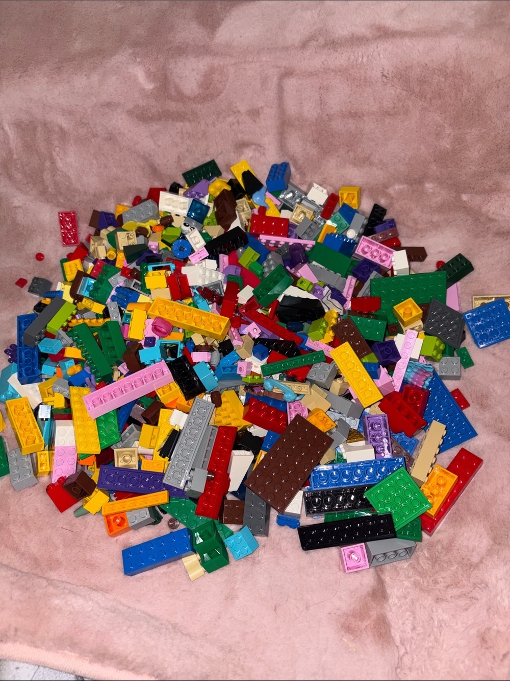 LEGO-Compatible Mixed Color Building Brick Lot - Multicolor - Picture 1 of 2